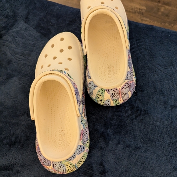 Butterfly platform Crocs - Picture 3 of 7